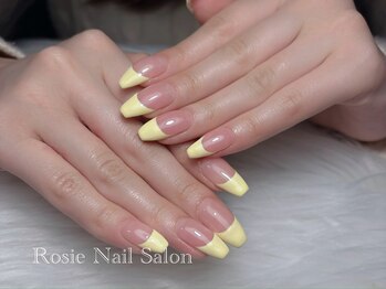 ロージー(Rosie)/カラーフレンチ