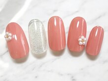 リリー(Lilly)/パールフラワーネイル