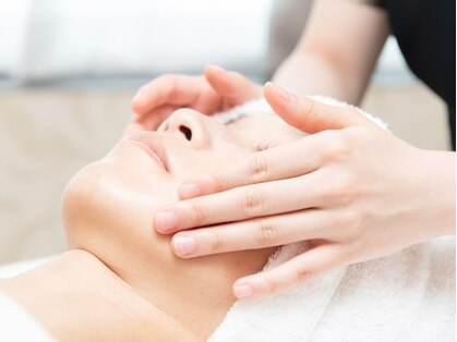 ルーム(ro-om)の写真