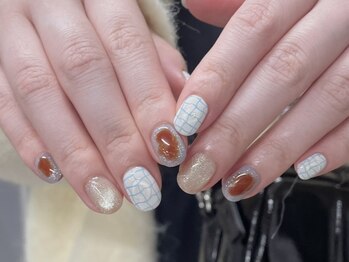 シーズネイル(She's nail)の写真/《仕事終わりに通いやすい♪》定額Art¥4500~21時迄営業★新宿駅西口徒歩3分【写真:初回オフ込¥7980】