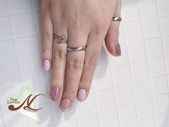 ナップ ラバーズ(Nap Lovers)/マグネット×ピンクネイル