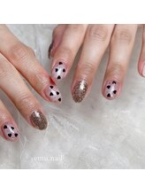エムネイル(emu.nail)/ハートのホロネイル