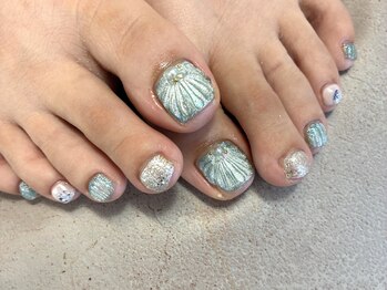 ネイルズピクシー ルヴィルーム(Nail's pixie REVI room)/夏フットデザイン