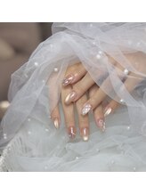 白(HAKU)/リピーター様お持ち込みネイル