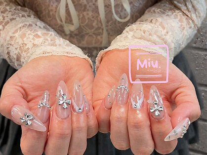 ミュー(Miu.)の写真