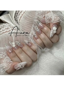 オーラネイル(Aura Nail)/愛されホワイトネイル