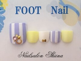 フットネイル8000円
