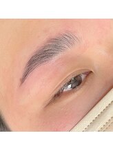 ミリミリ(mili mili)/ハリウッドブロウリフト