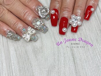 アン ジョーヌドラゴ/【自爪ネイル】アシメネイル