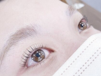 ネイルアンドアイラッシュサロン ティッシュ(tissue)の写真