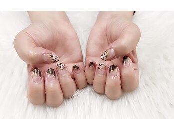 ネイルサロン ミツ(Nailsalon 32)