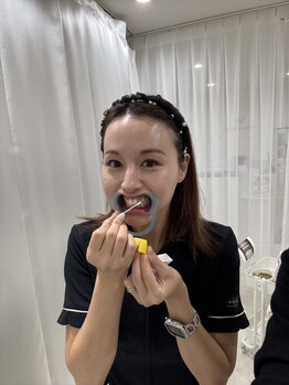 ホワイトニングショップ 静岡店/7.1回目のジェル塗布