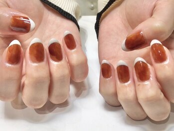 エリンカネイル バイ レシッド 武蔵小杉(erincanail by rcid)/べっこうフレンチ