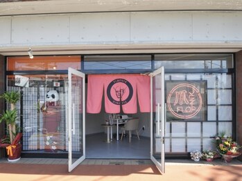 フロップニク(FLOPNIK)