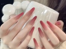 ミュウミュウ(miumiu)/冬限定ネイル特集