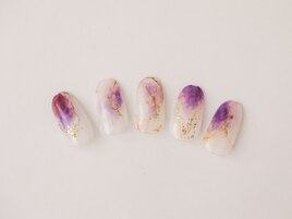 瑞々しい繊細な紫マーブルネイル