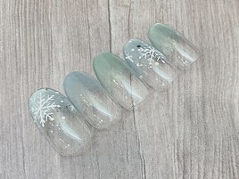 雪の結晶ネイル☆