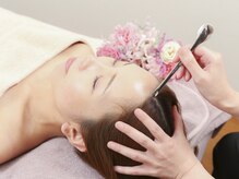 カーナ(CARNA)/脳リフレ☆ハーブスカルプケア