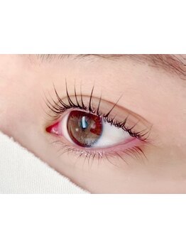 ナチュラル上品な目元にしたい