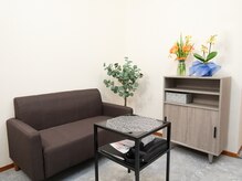 コルザ(COLSA')/フロントも落ち着いた色味です