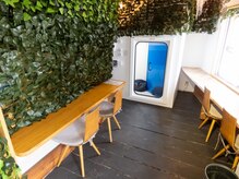 カフェオーツーボックスアルマドール(Cafe O2 ARMADOR)