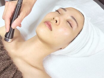 肌レボ 池袋店(肌REVO)/小顔超音波/デコルテリンパ