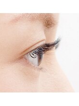 アイラッシュサロン フラウ 新百合ヶ丘店(Eyelash salon frau)/Jカールの横顔が好きかも？