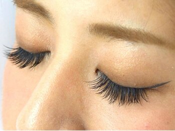 アイワールド(Eye World)の写真/【3D～7Dボリュームラッシュ60束¥5700】1本のまつ毛に極細エクステを3～7本つける新技法★軽い付け心地♪