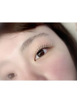 ナチュラル上品な目元にしたい