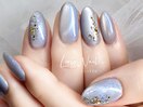 大人のきれいめニュアンスネイル