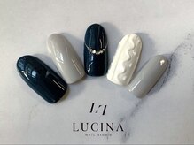 ネイルスタジオ ルキナ(LUCINA)/I-92 ホワイトニットネイル