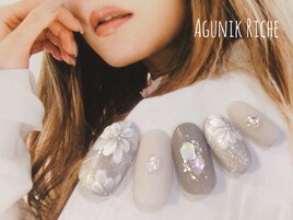 【フラワーネイル】