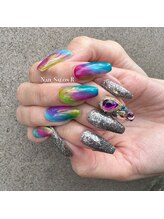 ネイルサロン R/スタイリングコース