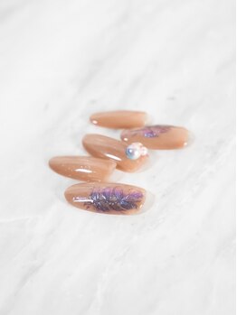 プア(Pua)/繊細ニュアンスネイル