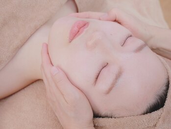 エルブラン(Herb ame)/RF(高周波)ハンドでたるみ改善