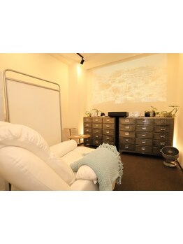 仕事帰り・早朝OKのサロン