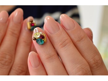 ネイルサロン プルミエール(Premiere)/3D スワロフスキーデザイン