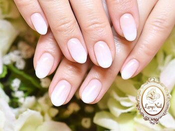 【 グラデーションネイル 】