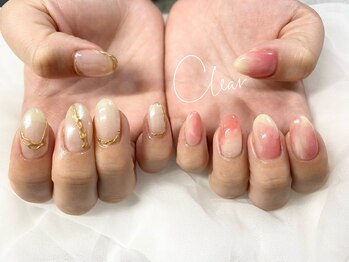 クリア(Clear)/流行中の桃ネイル