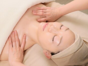 マイ リニュー(My renew)/エイジングケアコルギ流れ 3