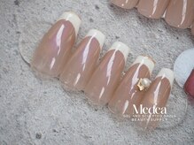 ミーディア(Medea)/