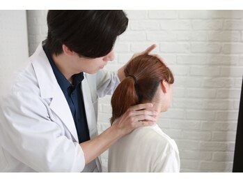 リカフル整体院/首へアプローチ整体