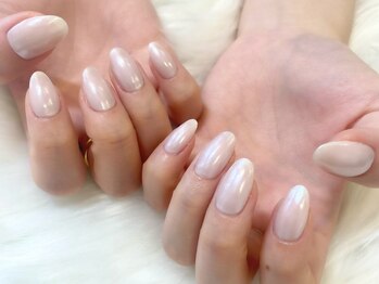 ミラン 上尾(miRAN)/光沢感◎ホワイトミラーネイル