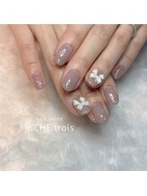 リッシュ トロワ(RICHE trois)/大人リボンネイル！