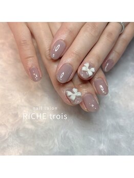 リッシュ トロワ(RICHE trois)/大人リボンネイル!