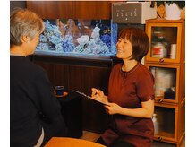 からだととのえサロン　ハオルチアの雰囲気（カウンセリング→状態をチェック→施術→ケア後の変化確認→会計）