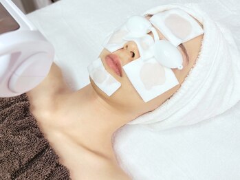 肌レボ 池袋店(肌REVO)/毛穴洗浄/汚れ浮かしスチーム