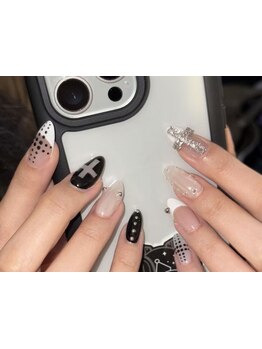 手描きアートが得意なサロン