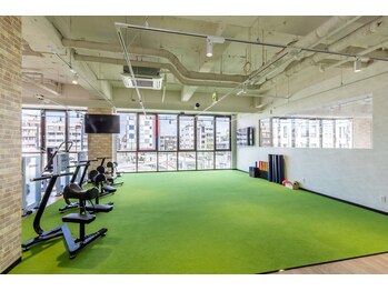 フィットアンドコア 国分寺/充実のストレッチエリア