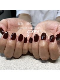 深いボルドーでワンカラー！